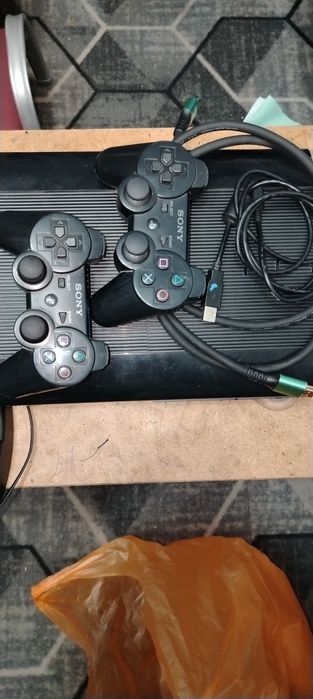 Sony playstation 3 super slim