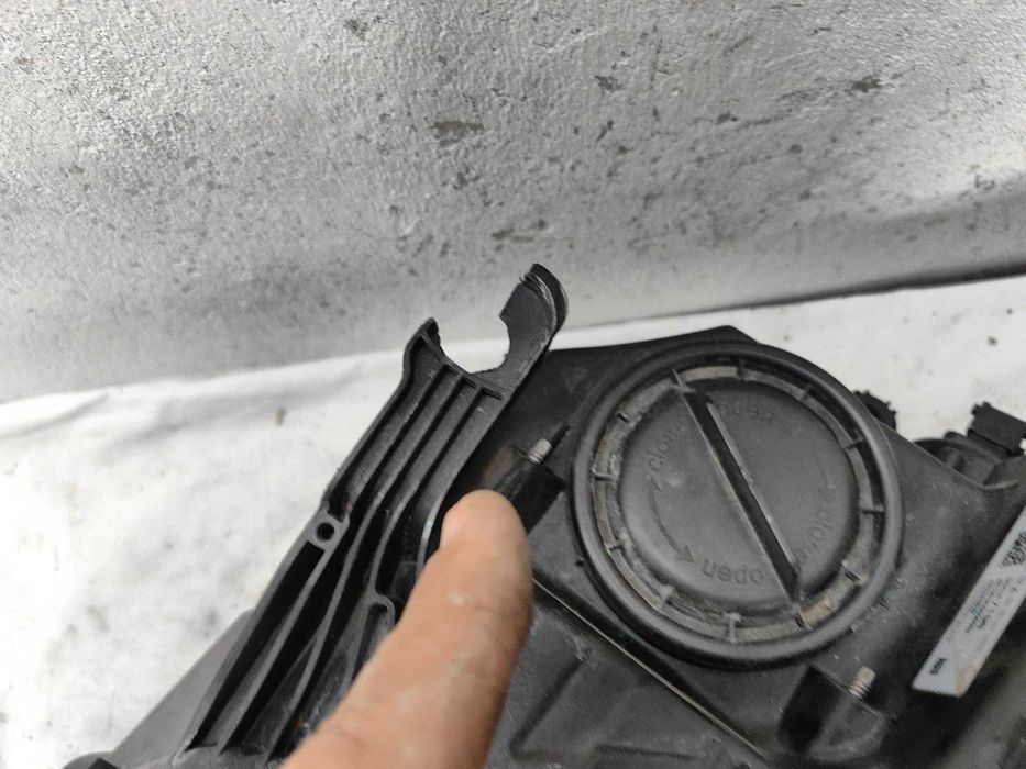 Оригинален фар Ляв   Опел Астра Opel Astra К  Led