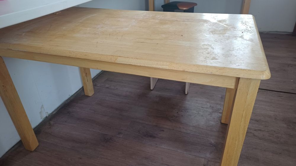 Стол дерево за 1000