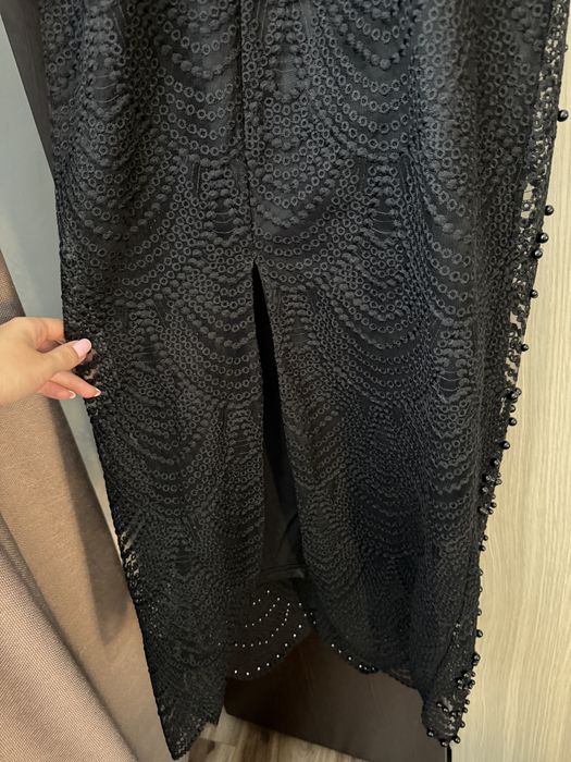Rochie neagra cu perle