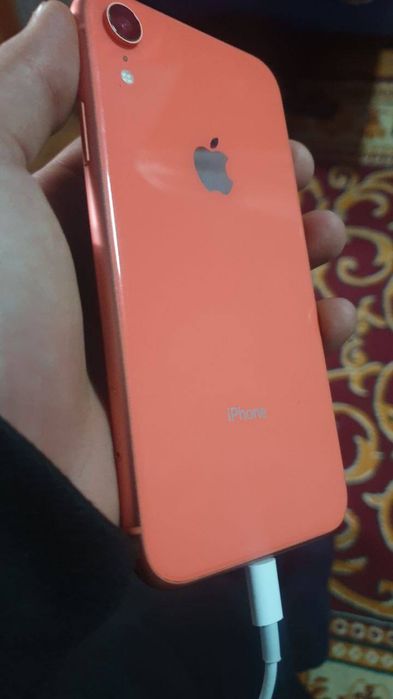 Iphone xr sotiladi