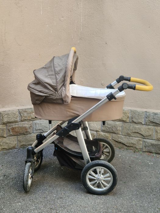 Детска количка 3 в 1  Baby Design