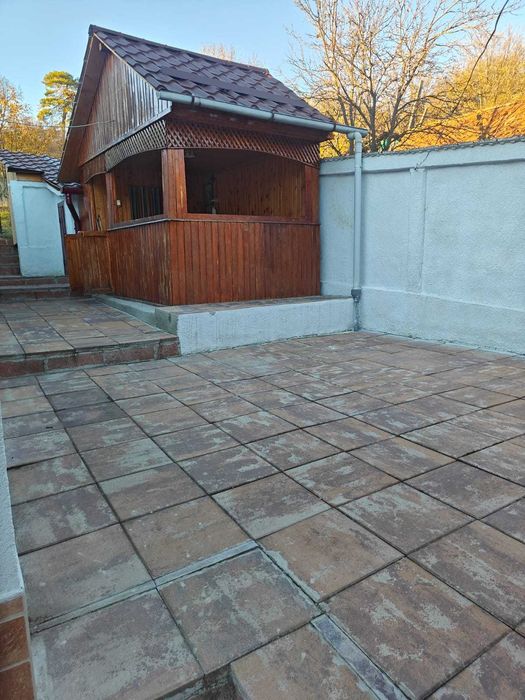 DE VÂNZARE – Proprietate cu 2 corpuri + curte, Rupea, jud. Brașov