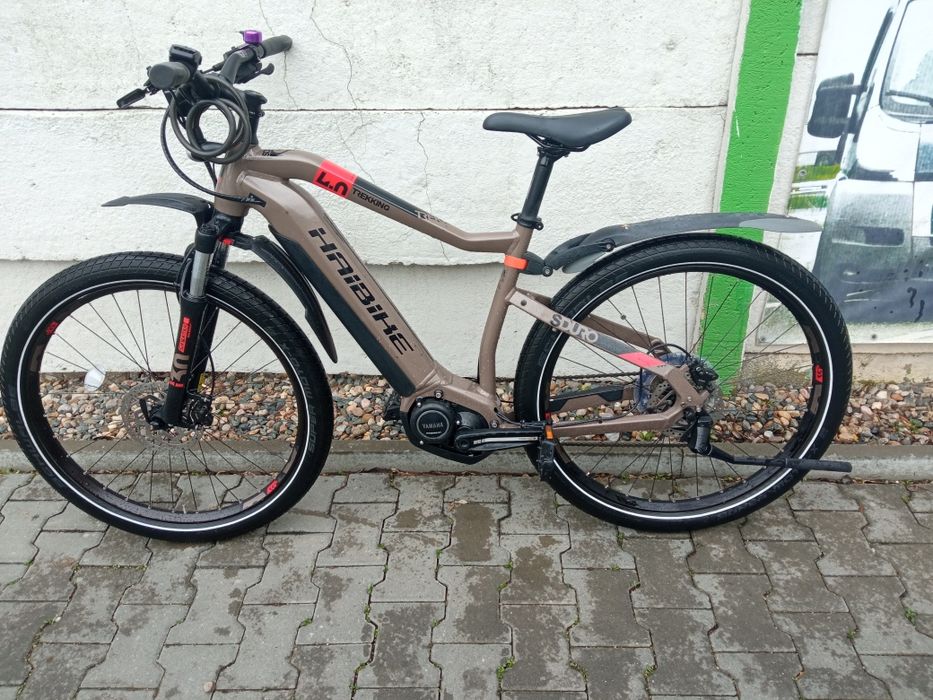 Vând Bicicletă electrică HAIBIKE Sduro Trekking 4.0