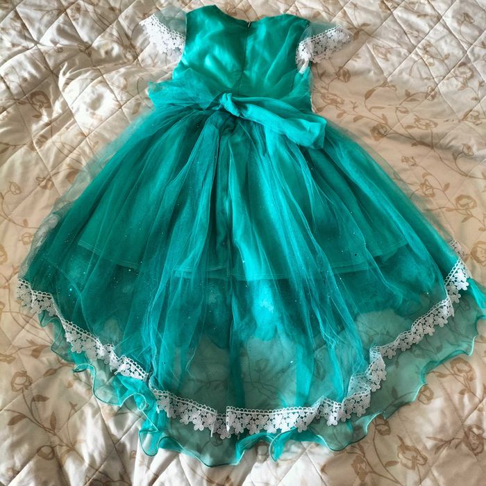 Нарядное  детское платье
