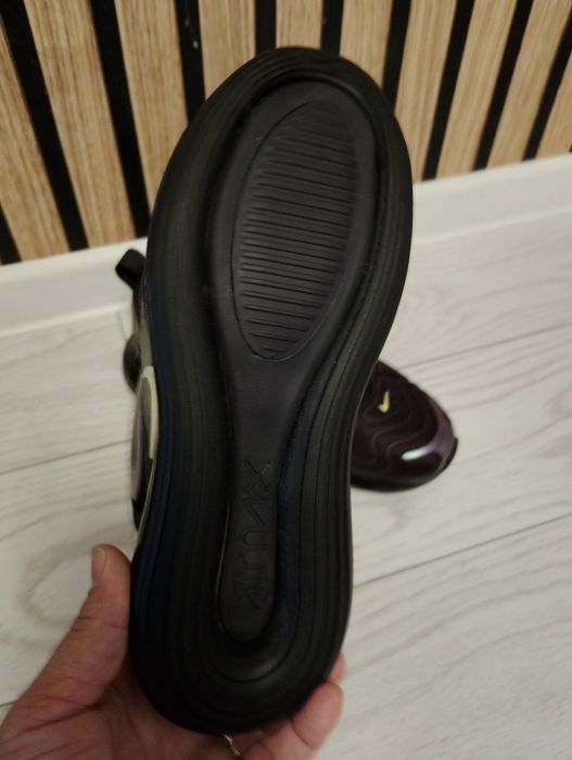 Nike Air Max 7205