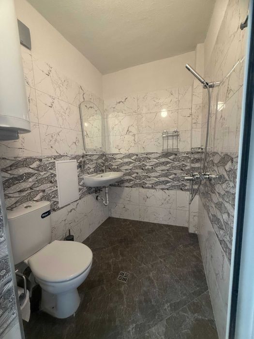 Продава многостаен апартамент в гр.Трън - от собственик