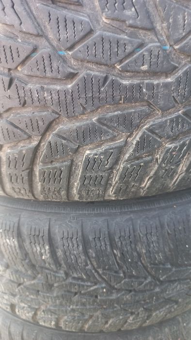 Set 3 cauciucuri 225x45xR17