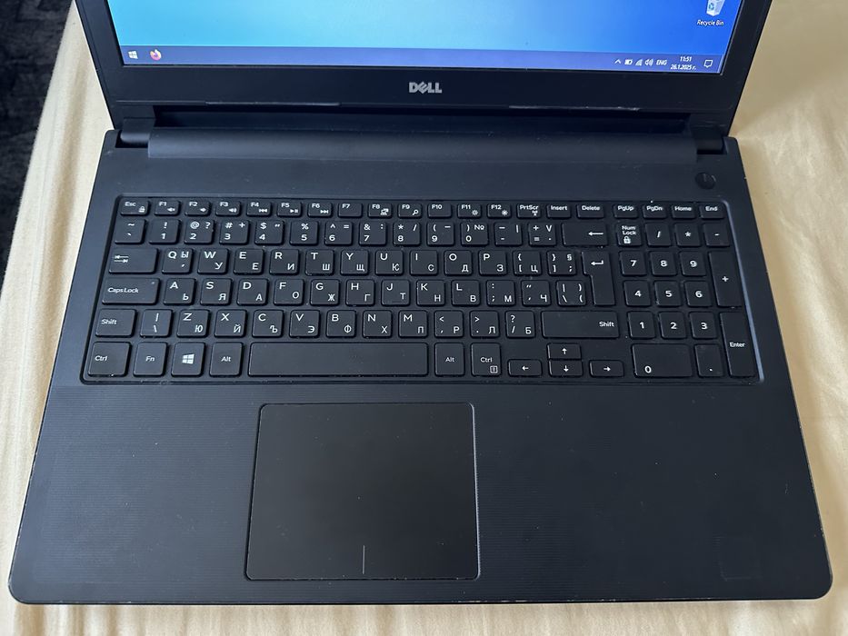 Dell Vostro 3559
