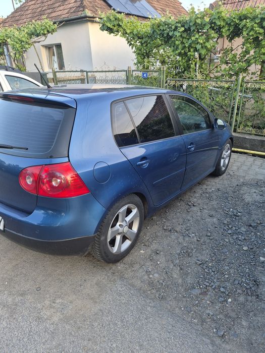 Volkswagen golf 5