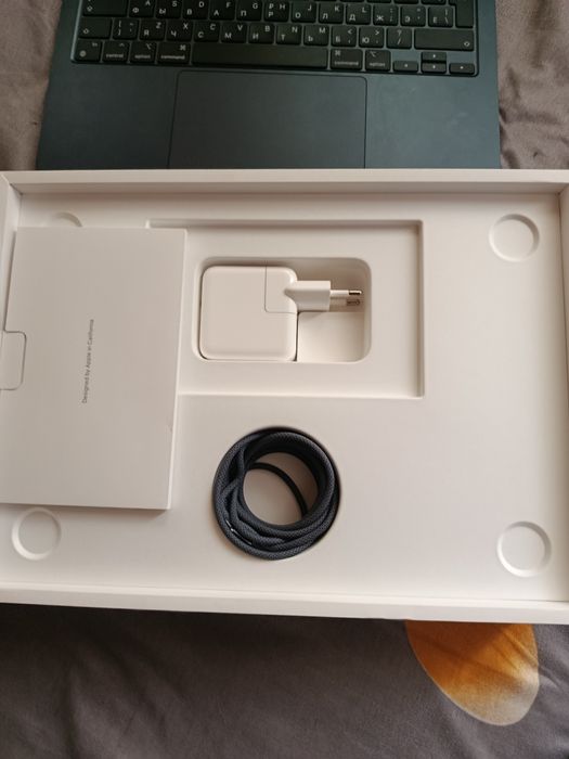 MacBook air 13 m2 2024