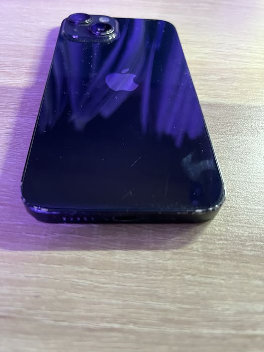 Продам iPhone 14