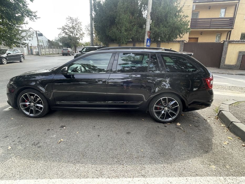 Skoda Octavia VRS 2.0 // 184// DSG// 4x4