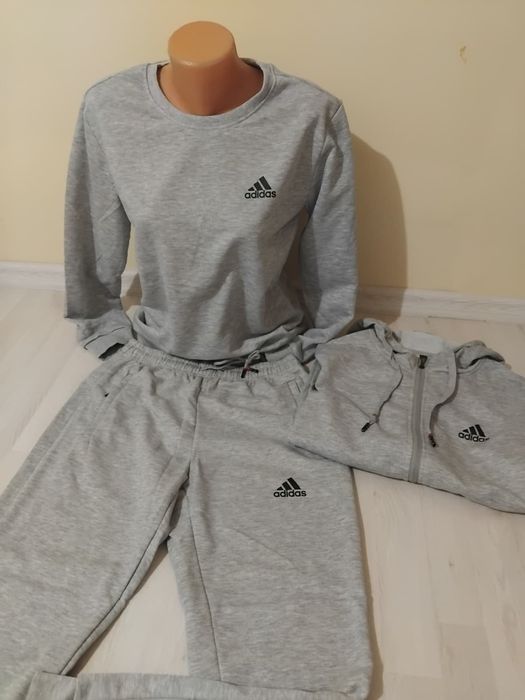 Trening dama Adidas din 3 piese.