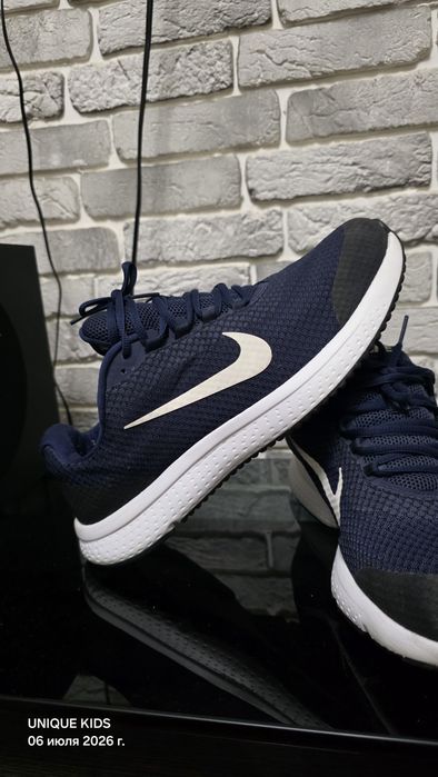 Оригинальные кроссы Nike