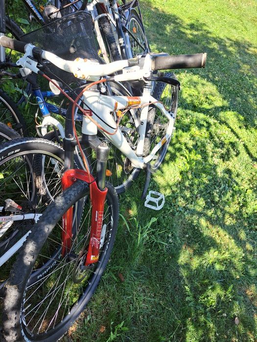 Biciclete pe 26 cu frina pe lichid