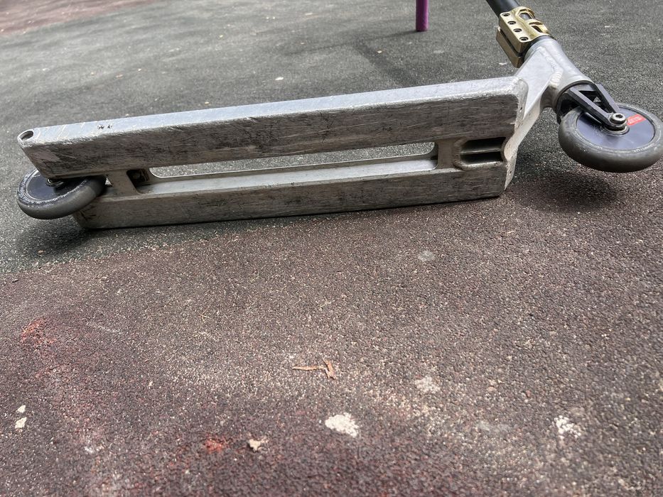 трюковой самокат