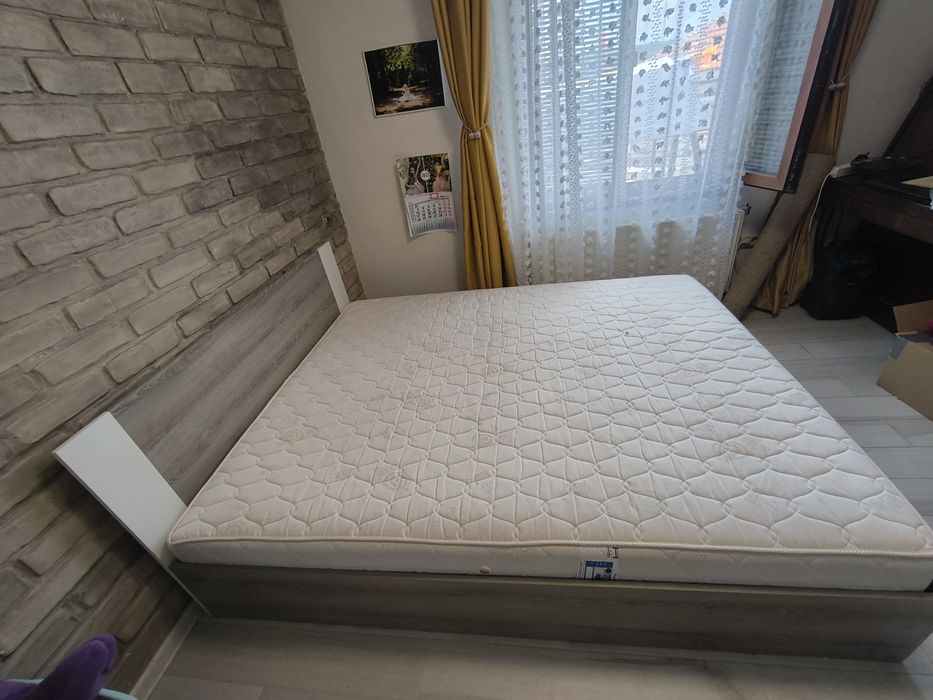 Спалня 160x200 с повдигащ механизъм + матрак Pocket Spring – запазена
