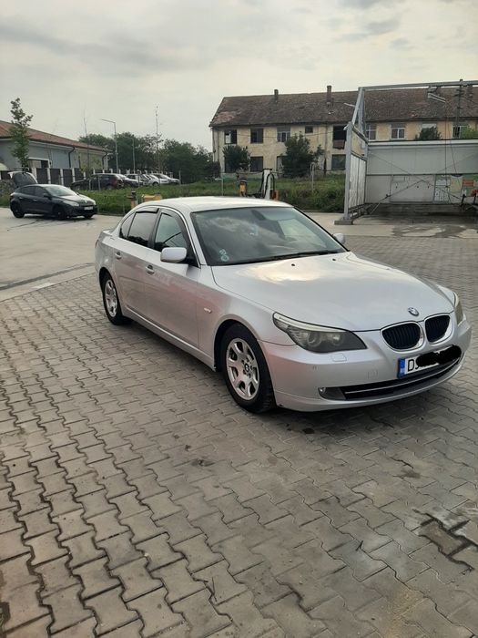 Vând bmw e60 LCI,an 2007 facelift.