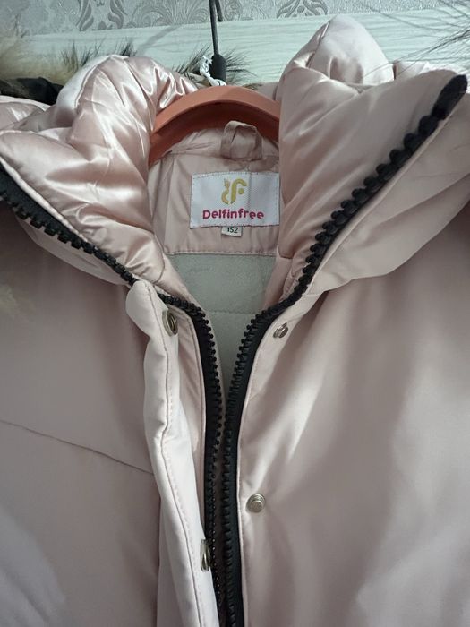 Куртка новая.