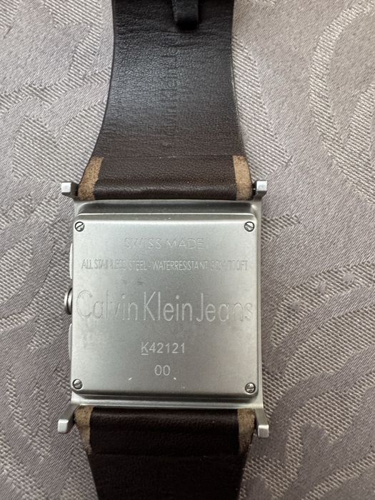Продаю  часы calvin Klein 50 тысяч торг уместен