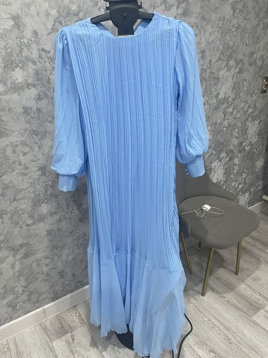 Продам платье 44-46 размера