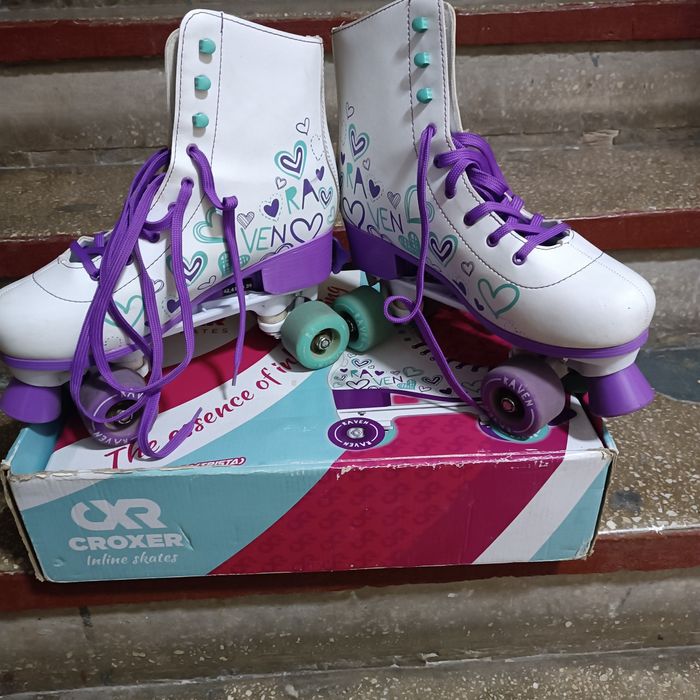 Vând role  se reglează