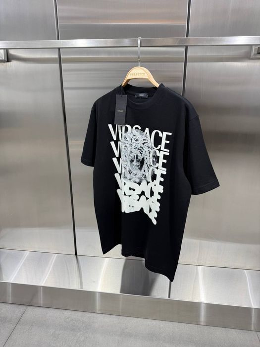 Мъжки тениски различни модели