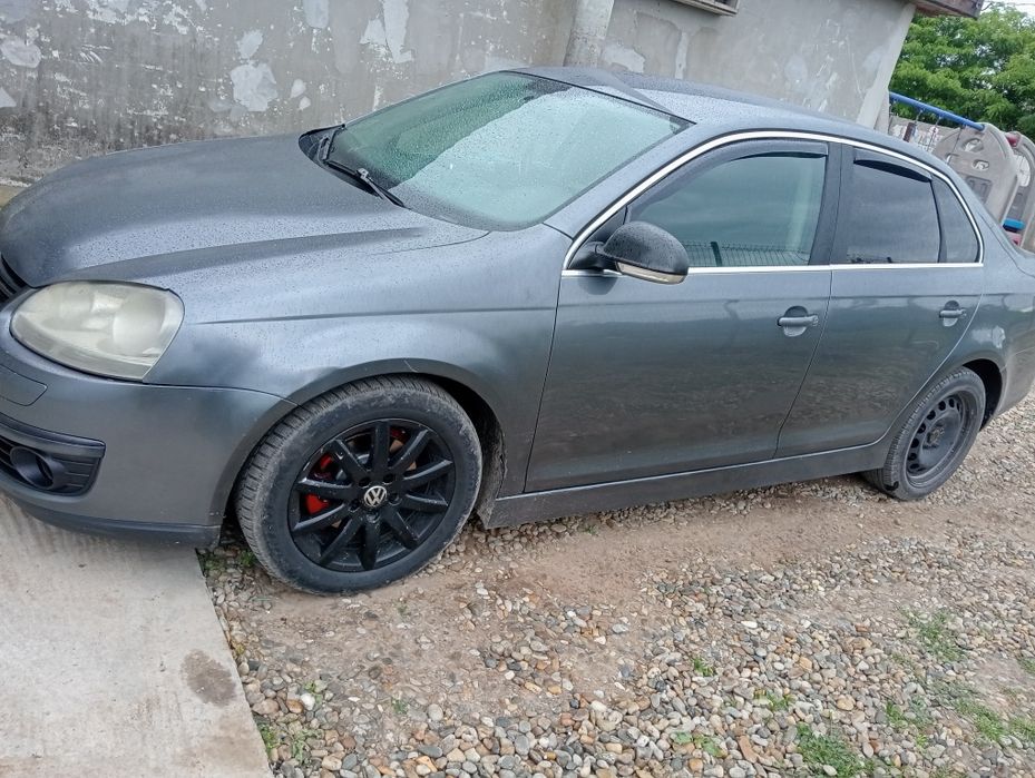 Vând sau schimb vw Jetta 19 tdi