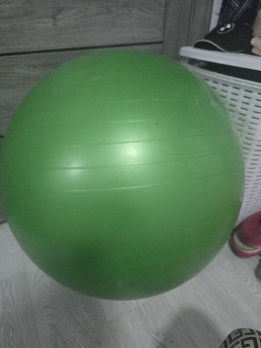 Продам  мячь  тренажёр
