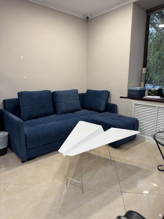 Стол самолет. Кофейный столик