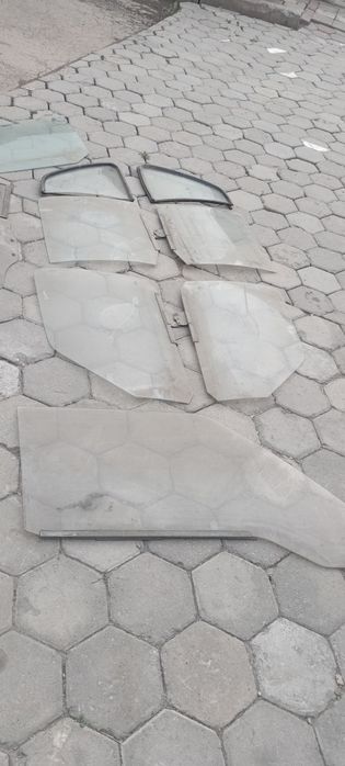 Авто Стекла боковые Б/У