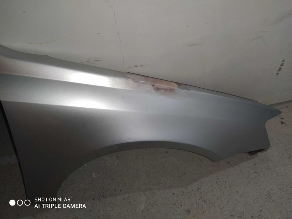 Врати и калник Легаси 2005г.