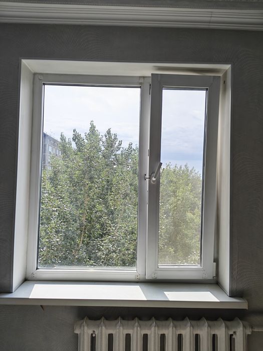 Продам пластиковое окно