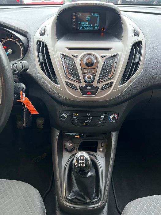 Ford Tourneo Courier 1.5 TDCi двигател XVCC, 95 кс., 5 ск., 48 000 км.