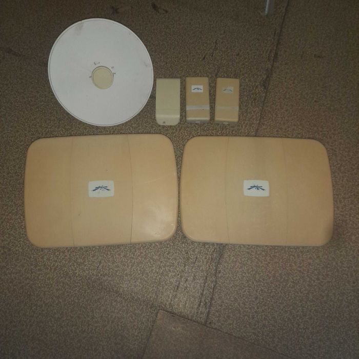 Антени  ubiquiti 2,4 и 5 Ghz
