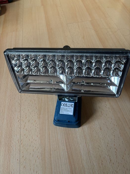 Акумулаторен прожектор Bosch