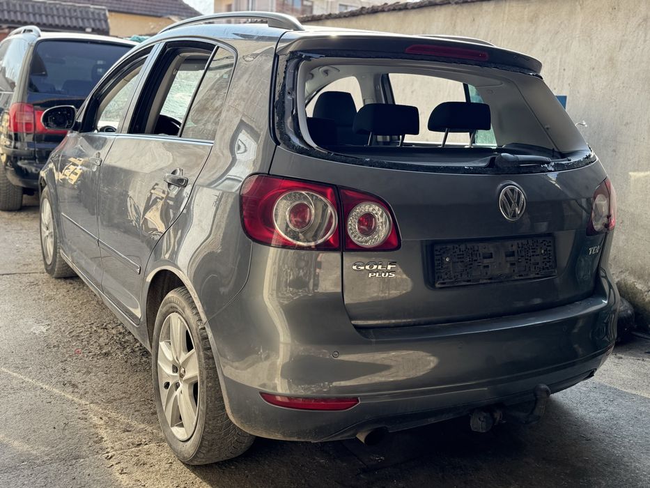 (НА ЧАСТИ) Vw Golf Plus 1.6Tdi 105к.с 2009г!