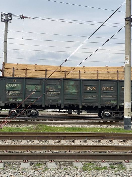 Пиломатериал, обрезная доска хв/п сосна оптом нархда. Томск Белый Яр.
