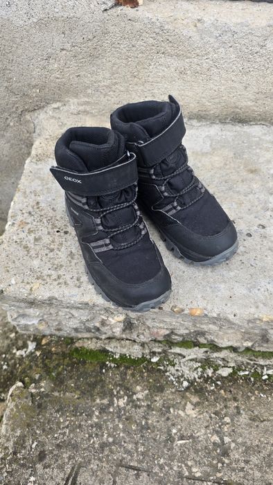 детски обувки Geox