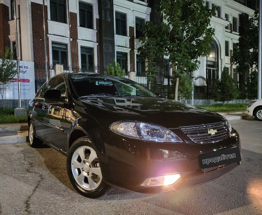 Продаю срочно Gentra 3 Позиция Elegant