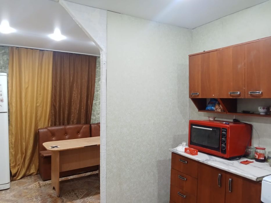 Продам квартиру двухкомнатную