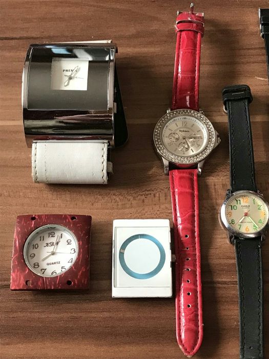 Лот кварцови часовници