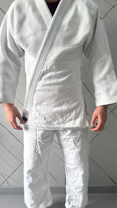 Дзюдо кимоно белый сакура