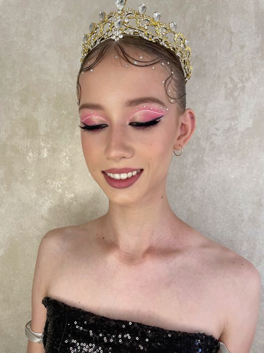 Макияж и локаны 15000