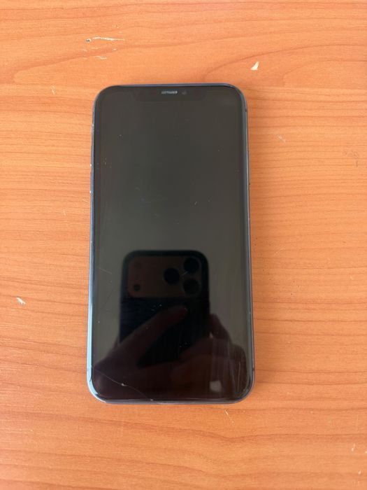 iphone 11 в хорошом состояний