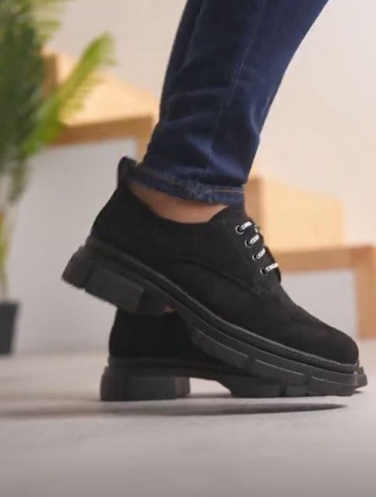 Ботинки демисезонные (новые), 39