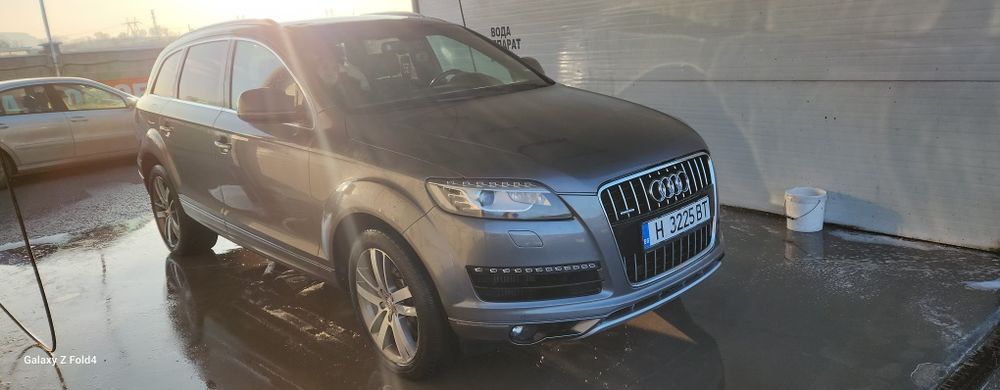 Ауди Ку7 Audi Q7