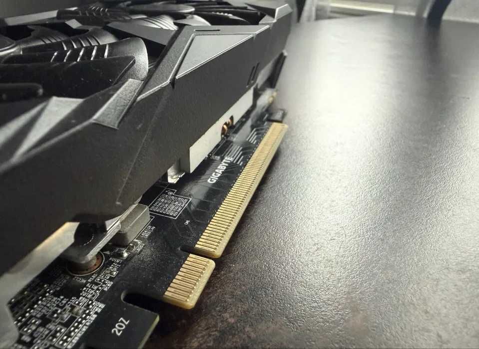 Vand PC Gaming Myria I5 10400F/RTX 2060