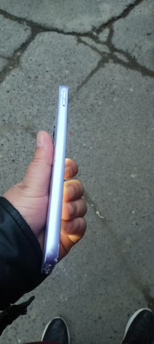 Продам Самсунг а05с 64гб